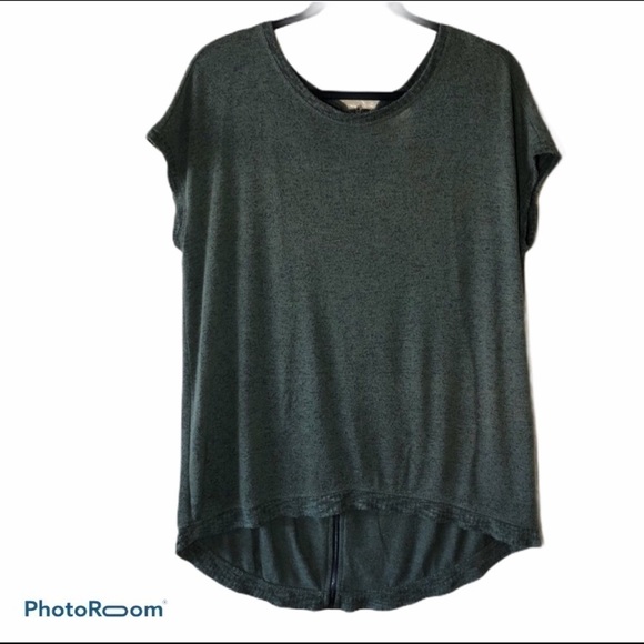 Matty M Olive Green Hi/Lo Back Zip Top - Picture 1 of 4